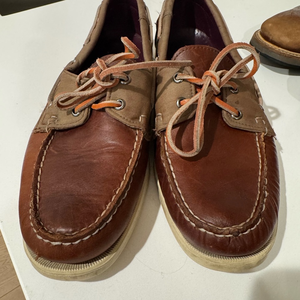 10 1/2 Sebogo Docksides (Boat Shoes) - Picture 3 of 4